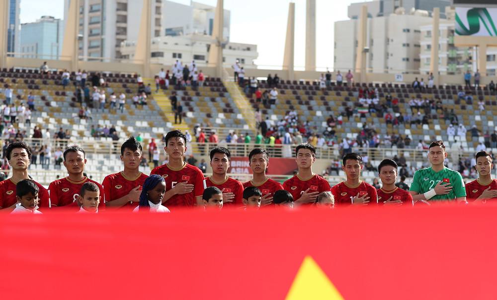 中国越南足球直播 中国越南足球直播回放爱奇艺