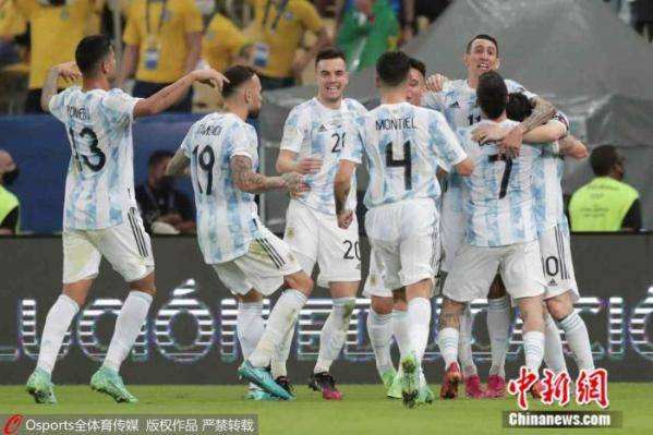 阿根廷国家队成员 阿根廷10足球队员