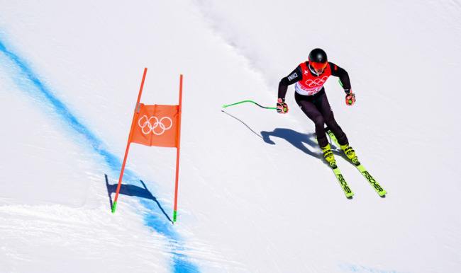 中国第一位获得冬奥会金牌 中国第一位获得冬奥会金牌的运动员是